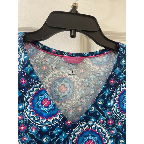 Vera Bradley Medical Scrub Top Large Women Floral Pockets Short Sleeve Blue PINK - Picture 2 of 8